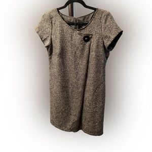 Signature by Robbie‎ Bee - Short Sleeve Lined Shift Dress